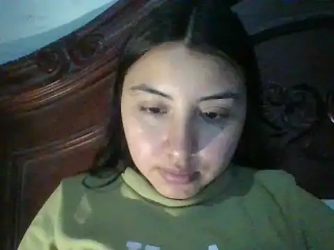 Snapshot of _Romilly_ chatting on February 13, 2026, 3:35 am Romilly online show from February 13, 2026, 3:35 am