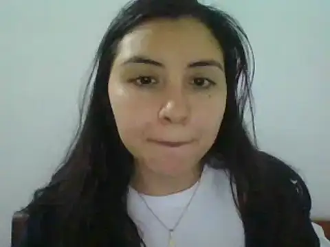 Snapshot of _Romilly_ chatting on April 12, 2026, 2:38 am Romilly online show from April 12, 2026, 2:38 am