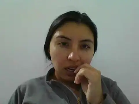 Snapshot of _Romilly_ chatting on May 17, 2026, 2:20 am Romilly online show from May 17, 2026, 2:20 am