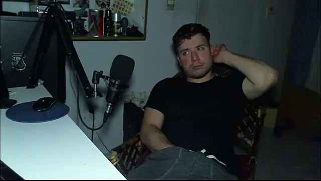 ferrari1996 online show from September 10, 2025, 6:13 am