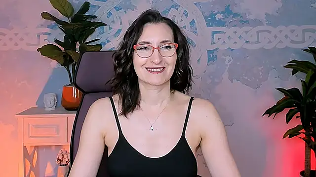 UnaTerra online show from December 1, 2025, 9:36 am