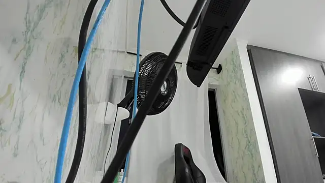 Snapshot of ValerySkinnyy chatting on October 26, 2025, 3:01 am ValerySkinnyy online show from October 26, 2025, 3:01 am