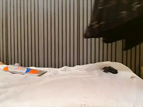 ROYALASS25 online show from February 14, 2026, 9:28 am