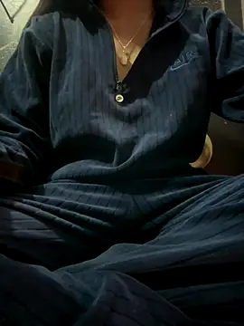 Sexylella143 online show from December 18, 2025, 3:45 am