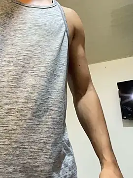 Snapshot of Smith_Fitness chatting on May 10, 2026, 2:11 pm Smith Fitness online show from May 10, 2026, 2:11 pm