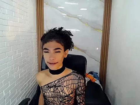 Penelopee Rouse online show from October 16, 2025, 8:21 pm