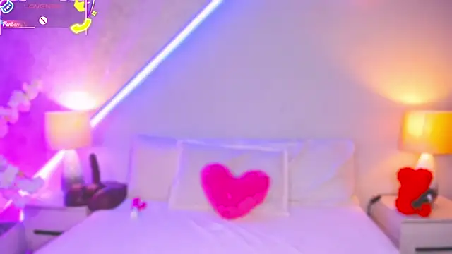 Kishalove  online show from April 11, 2026, 10:41 am