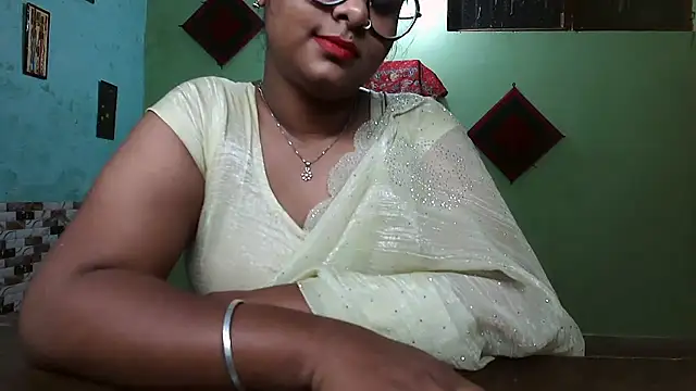 DearKimmi online show from November 1, 2025, 6:43 pm