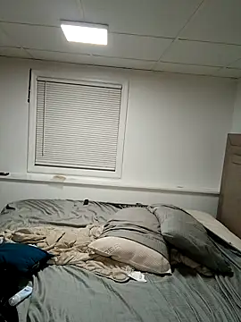 tripping385 online show from September 28, 2025, 11:21 pm