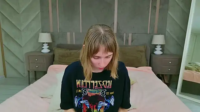 Beverly Gomes online show from October 12, 2025, 5:50 am