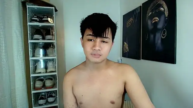 Snapshot of KentAivan chatting on October 11, 2025, 3:21 pm KentAivan online show from October 11, 2025, 3:21 pm