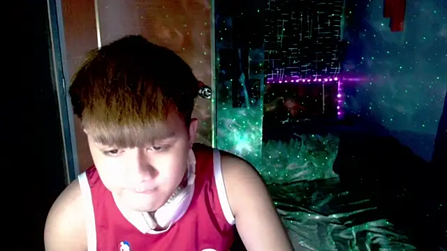 Snapshot of KentAivan chatting on February 6, 2026, 5:38 pm KentAivan online show from February 6, 2026, 5:38 pm