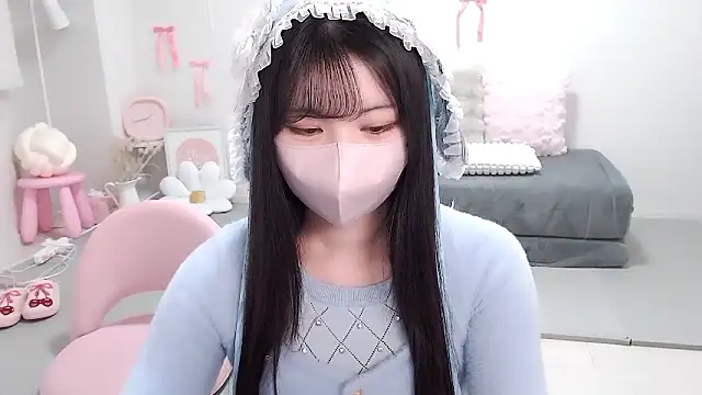 moka-neko online show from February 4, 2026, 5:13 am