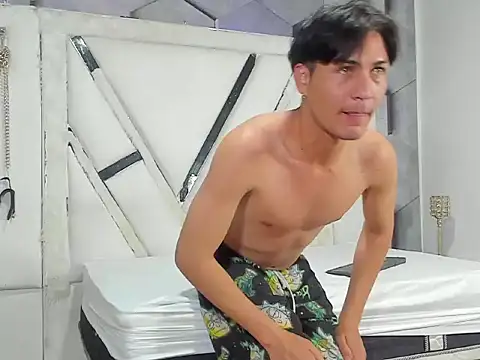 StevenHumps online show from September 21, 2025, 2:24 am