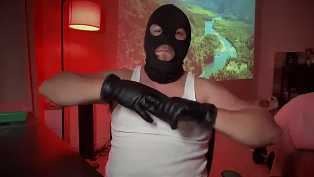 nagolraven online show from October 20, 2025, 4:13 am