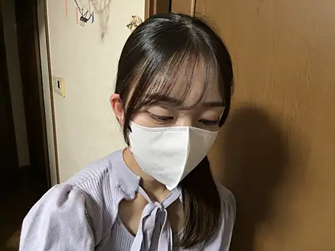 rafachama lvlv online show from December 3, 2025, 4:38 pm