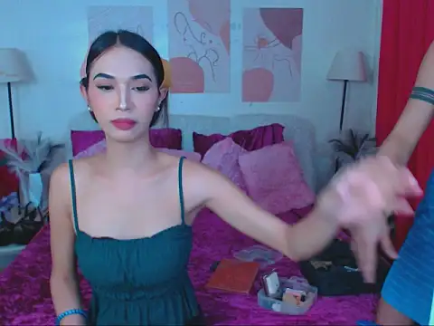 Snapshot of Alluring_Carmela chatting on October 27, 2025, 6:56 pm Alluring Carmela online show from October 27, 2025, 6:56 pm