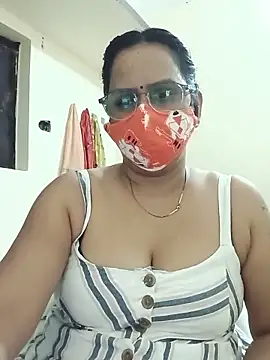 Snapshot of Your-vipasha chatting on June 19, 2026, 7:17 pm Your-vipasha online show from June 19, 2026, 7:17 pm