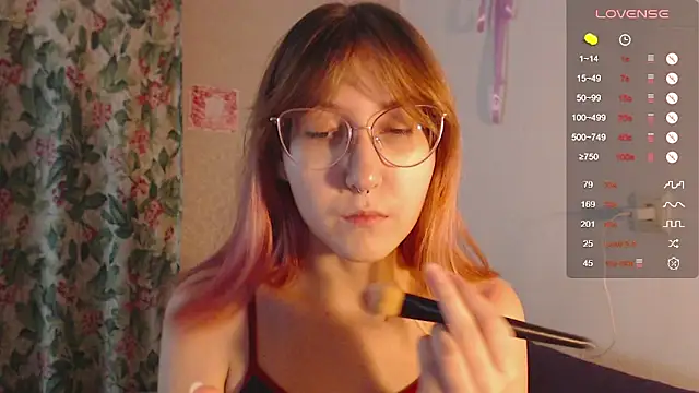 ohmycheryl online show from October 2, 2025, 5:09 pm