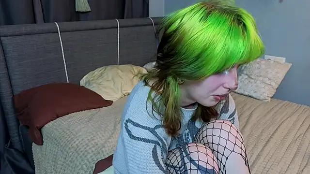 KandraCruser online show from October 6, 2025, 8:28 pm