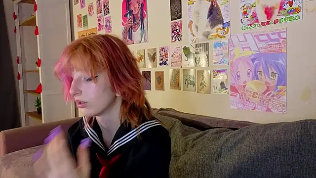Snapshot of KandraCruser chatting on June 16, 2026, 8:33 pm KandraCruser online show from June 16, 2026, 8:33 pm