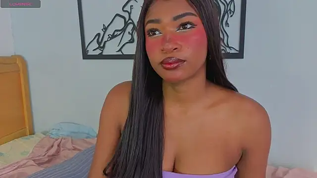 SophiaBloss online show from February 27, 2026, 1:44 pm