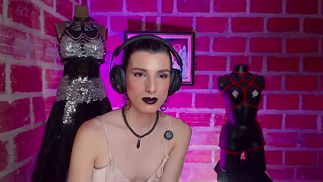 Moira-Hot online show from March 29, 2026, 6:30 pm