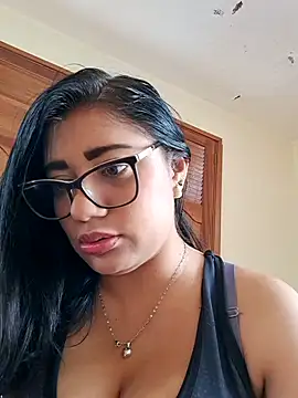 Monse--145 online show from November 30, 2025, 3:38 pm