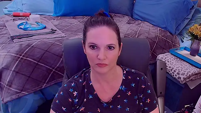 ninajaymes online show from September 30, 2025, 10:48 pm