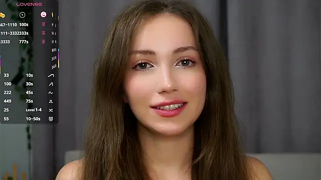 ZeniaBolich online show from October 5, 2025, 9:34 pm