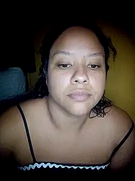 Snapshot of EAAM1@xh chatting on April 10, 2026, 12:27 am EAAM1xh online show from April 10, 2026, 12:27 am