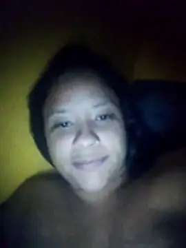 Snapshot of EAAM1@xh chatting on April 12, 2026, 5:12 am EAAM1xh online show from April 12, 2026, 5:12 am