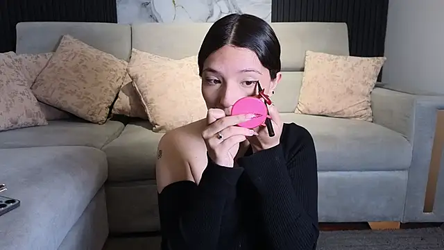 imrockstar online show from December 22, 2025, 7:44 pm