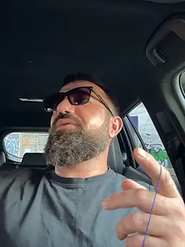 KstnSrg19 online show from September 23, 2025, 3:04 pm