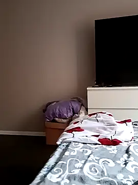 Snapshot of NiceBadgera chatting on September 11, 2025, 1:00 pm NiceBadgera online show from September 11, 2025, 1:00 pm