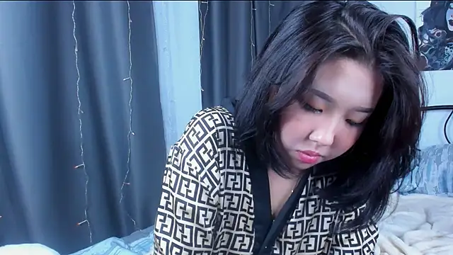 cutieskygirl  online show from September 13, 2025, 5:57 pm