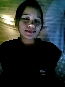 Snapshot of Suni2345 chatting on September 25, 2025, 1:31 am Suni2345 online show from September 25, 2025, 1:31 am