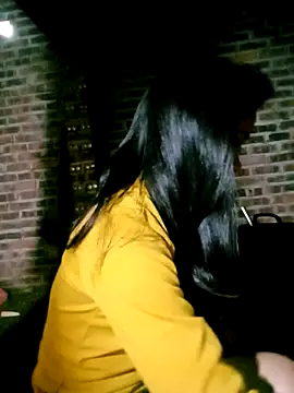 Snapshot of Suni2345 chatting on November 3, 2025, 3:30 am Suni2345 online show from November 3, 2025, 3:30 am