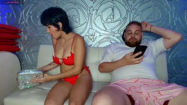 Sweetberryhot online show from December 3, 2025, 7:23 pm