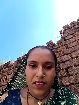 Sonam shinde online show from October 4, 2025, 5:05 am