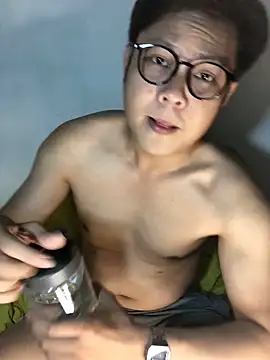 Snapshot of datnguyenvn chatting on March 27, 2026, 2:28 am datnguyenvn online show from March 27, 2026, 2:28 am