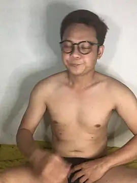 datnguyenvn online show from July 27, 2026, 11:50 am