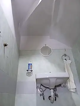 Snapshot of aczinovelez342 chatting on October 25, 2025, 5:59 am aczinovelez342 online show from October 25, 2025, 5:59 am