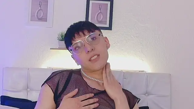 Snapshot of Breidyhard chatting on September 10, 2025, 3:50 am Breidyhard online show from September 10, 2025, 3:50 am