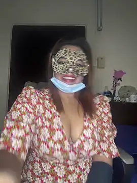 Snapshot of SLNatasha chatting on September 25, 2025, 5:00 am SLNatasha online show from September 25, 2025, 5:00 am