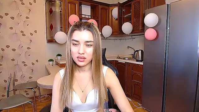 Snapshot of MaryamXSX chatting on September 11, 2025, 5:07 am MaryamXSX online show from September 11, 2025, 5:07 am