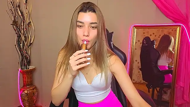 Snapshot of MaryamXSX chatting on September 25, 2025, 1:53 am MaryamXSX online show from September 25, 2025, 1:53 am