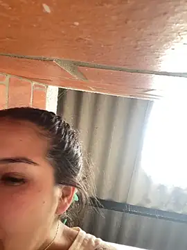 amberbakee online show from December 16, 2025, 3:50 pm