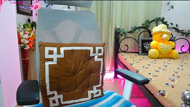 WildDimpi 0 online show from December 17, 2025, 6:14 pm