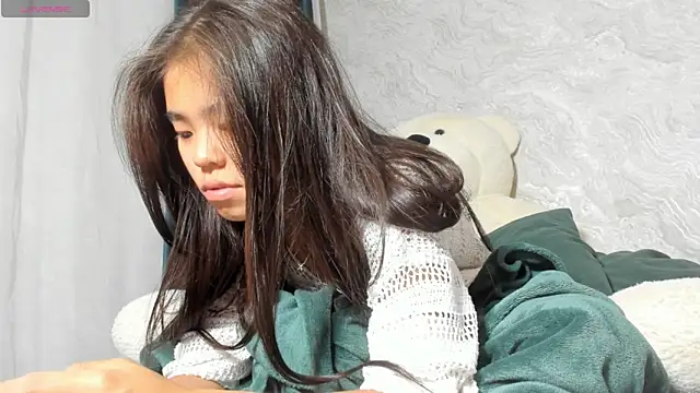 Ayumi rin online show from October 3, 2025, 12:07 am